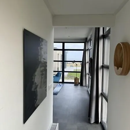 Feriehus Enkhuizer Meeresbrise Dritte Reihe Mit Zaun Haus Nr 251