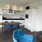 Enkhuizer Meeresbrise Dritte Reihe Mit Zaun Haus Nr 251 * Enkhuizen